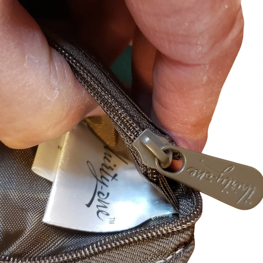 thirty-one charming wristlet